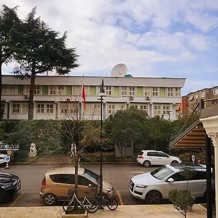 Colosseo Gemtirana W/24h Checkin アパート