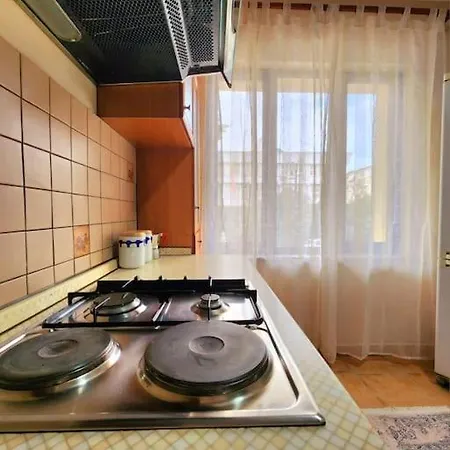 Colosseo Gemtirana W/24h Checkin Appartement