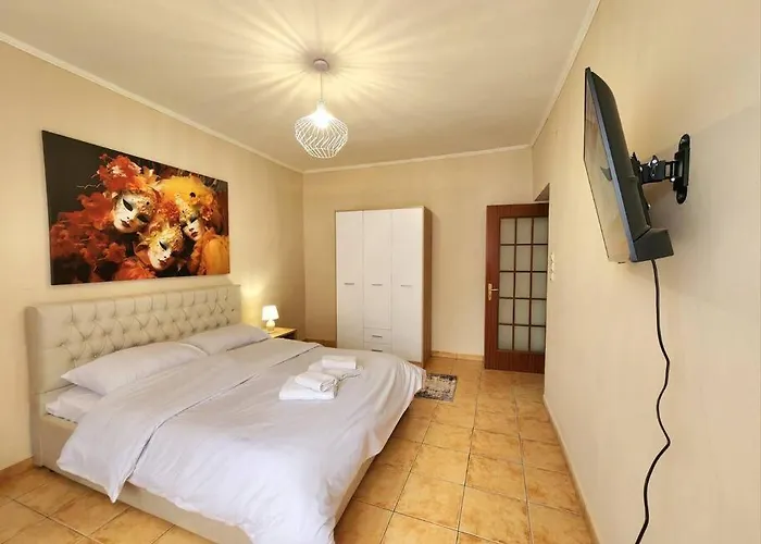 Colosseo Gemtirana W/24h Checkin Apartmán *