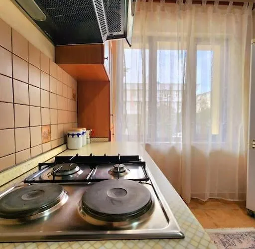 Colosseo Gemtirana W/24h Checkin Apartmán